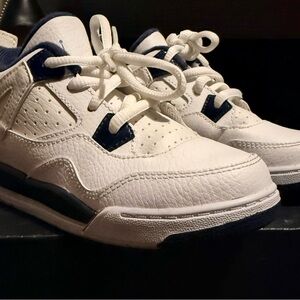 JORDAN 4 RETRO LS BT